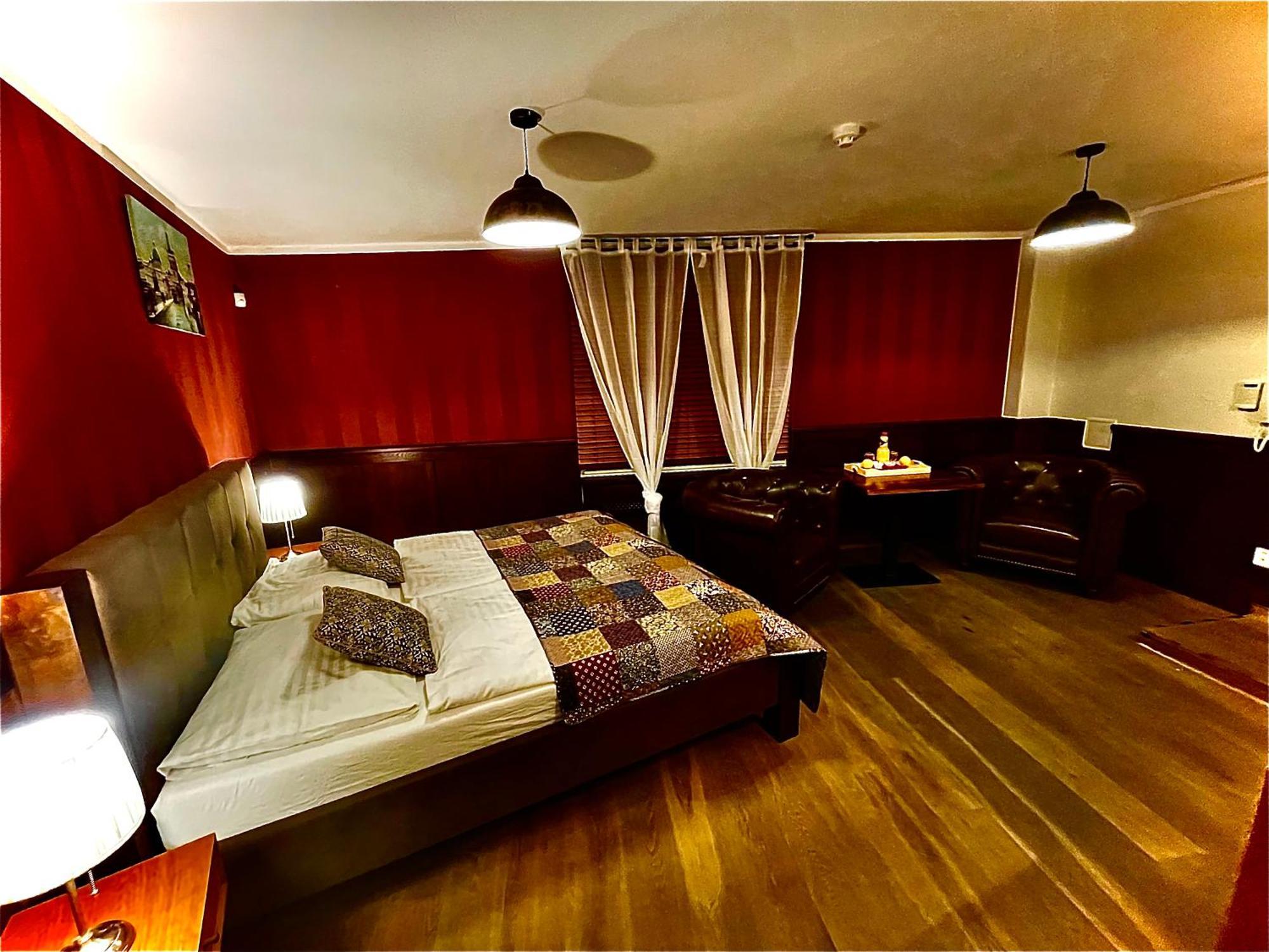 Aparthotel Tycho De Brahe Prague Exterior photo
