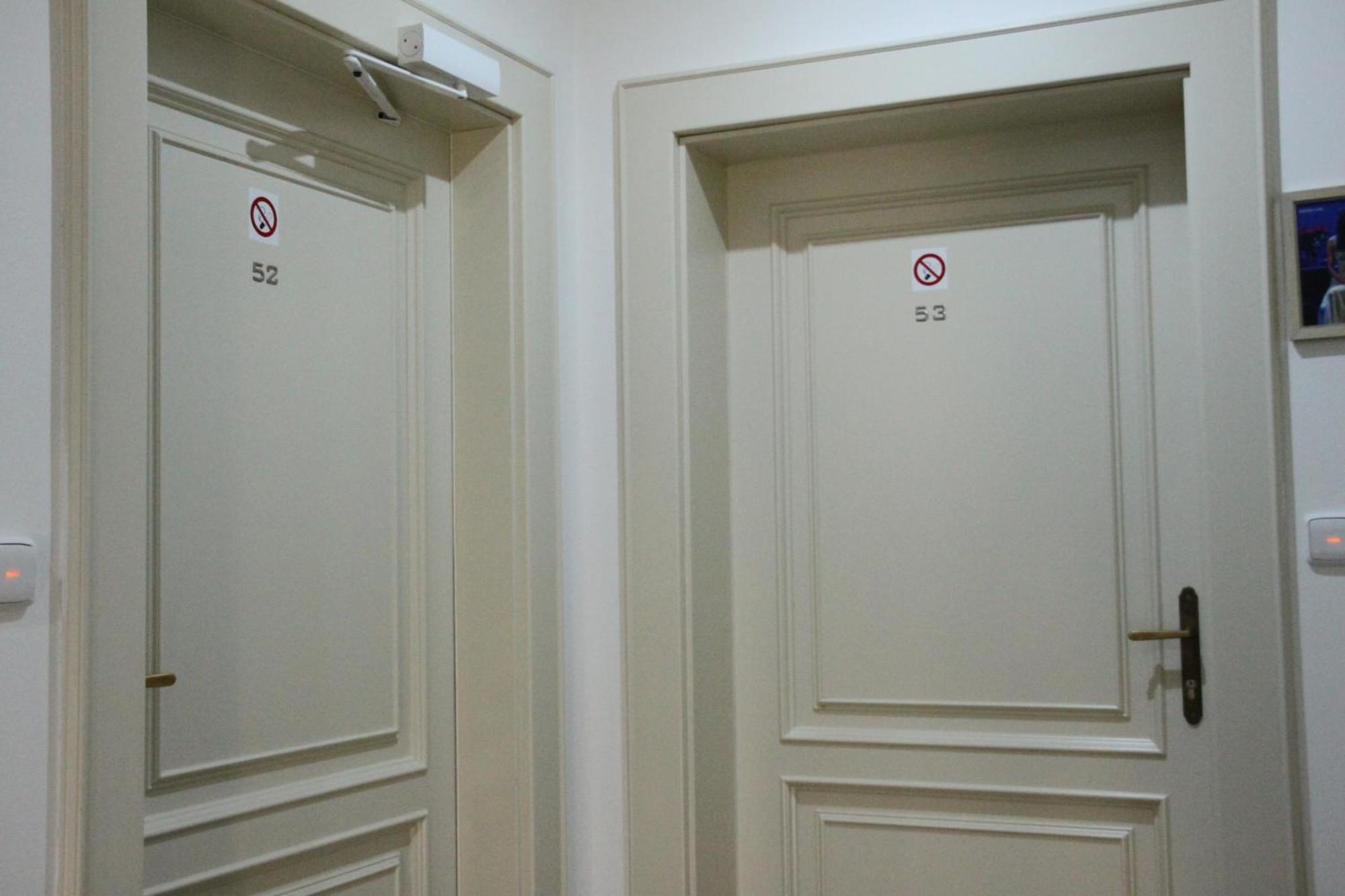 Aparthotel Tycho De Brahe Prague Exterior photo